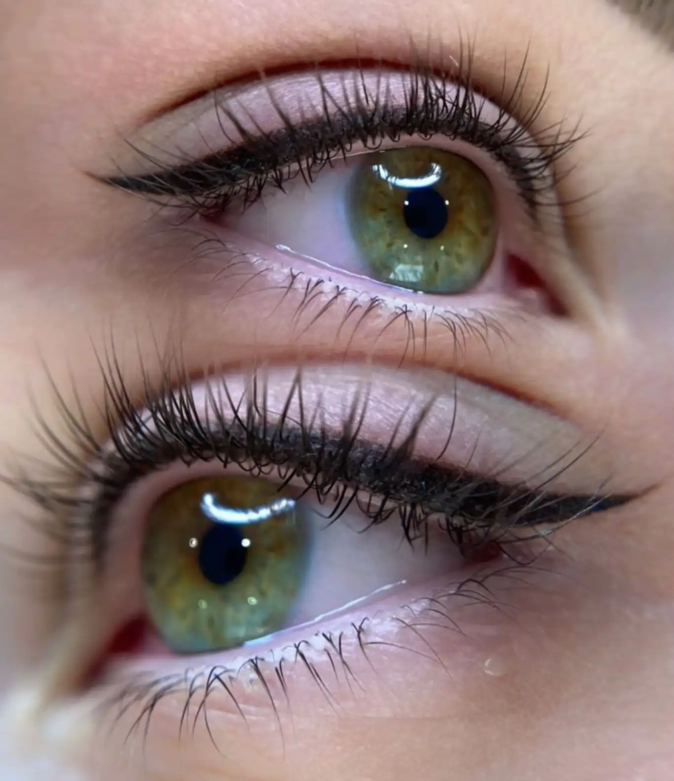 eyeliner
